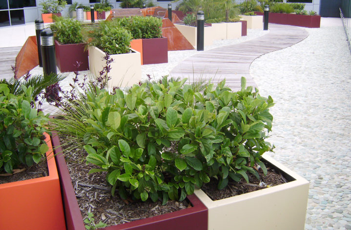 Quatro Design Planter Boxes