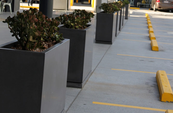 Quatro Design Planter Boxes