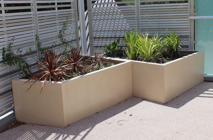 Quatro Design Custom Planter Box