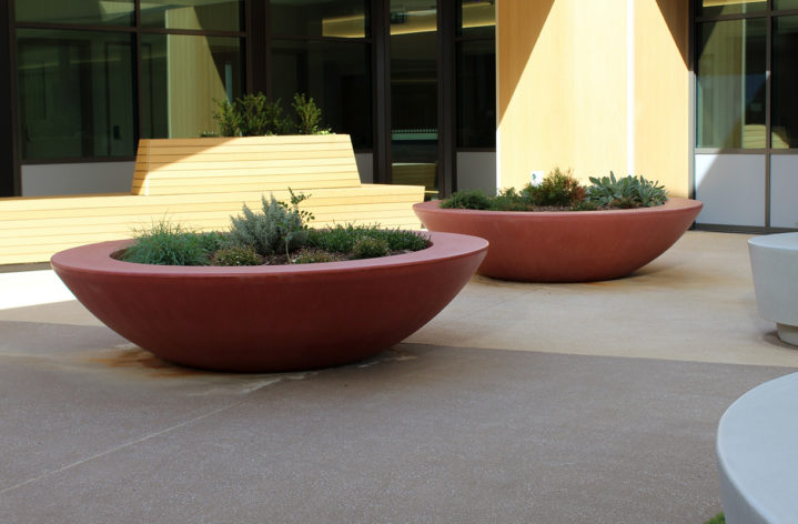 Quatro Design Planters Flinders Hospital