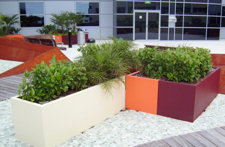 Quatro Design Hospital Planter Boxes