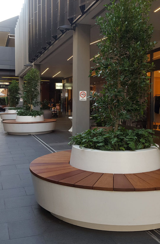Quatro Pots in Stocklands Shopping Centre